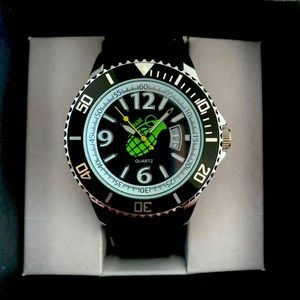 Grenade “Fragment” Watch Black.  Japanese Movement